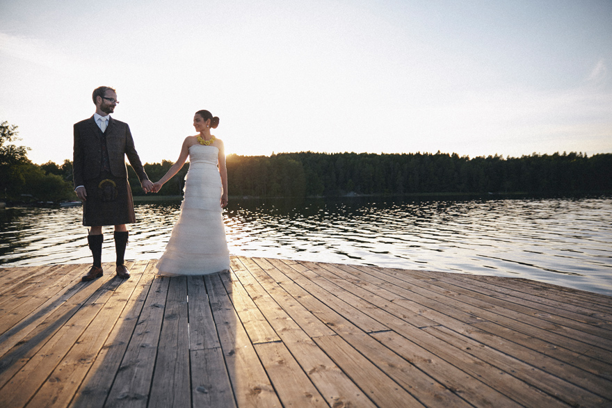 Sorour - Hamish Preview - I slutet på augusti fick jag chansen att åka till fantastiska Rockelstad slott och fotografera Sorour och Hamish bröllop. Underbart väder och underbara människor ifrån alla delar av världen. Här kommer en preview av alla fina bilder.  In the end of August I got the chance to go to fantastic Rockelstad castler to photograph Sorur and Hamish wedding. Wonderful wedding and wonderful peopler from all over the world. Here is a preview of all the fantastic images.